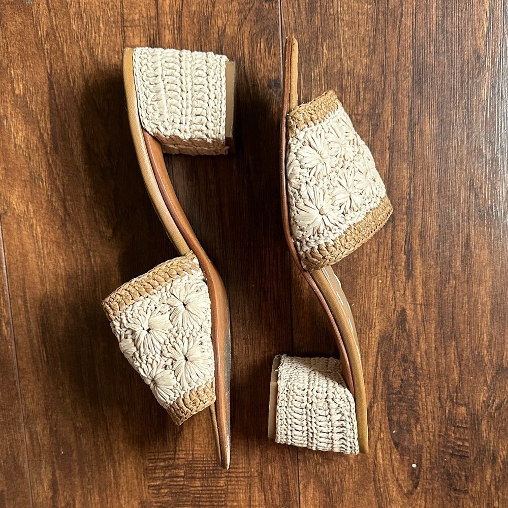 Chic Tan Woven Block Heel - Picture 3 of 5